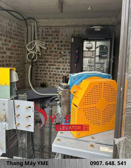 Động cơ máy kéo nhập khẩu -  YMElift