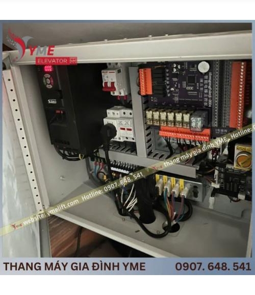 thang máy thủy lực